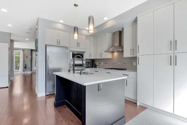 2720 26 Avenue Sw, Home with 4 bedrooms, 3 bathrooms and 2 parking in Calgary AB | Image 20