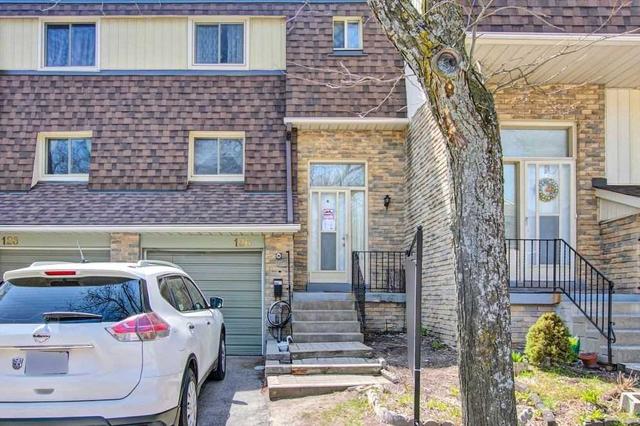 126 - 371 Orton Park Rd, Townhouse with 3 bedrooms, 2 bathrooms and 2 parking in Toronto ON | Image 12