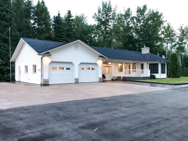 104350 Hwy 697, House detached with 3 bedrooms, 3 bathrooms and 10 parking in Mackenzie County AB | Image 10
