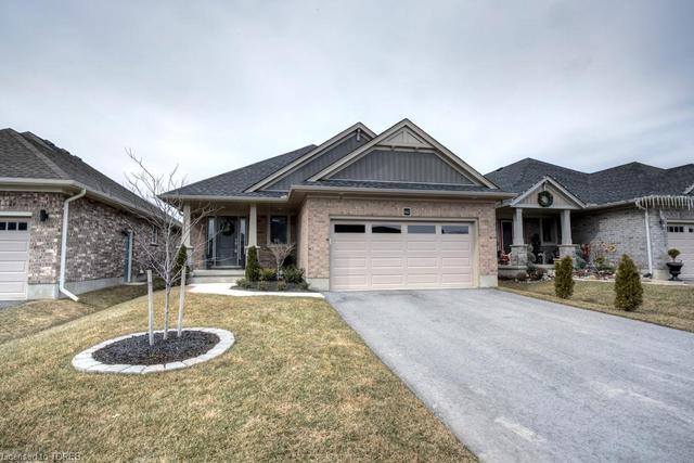 142 Denrich Avenue, House detached with 3 bedrooms, 2 bathrooms and 4 parking in Tillsonburg ON | Image 2