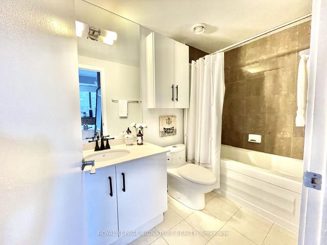 915 - 438 King St W, Condo with 1 bedrooms, 2 bathrooms and 1 parking in Toronto ON | Image 32