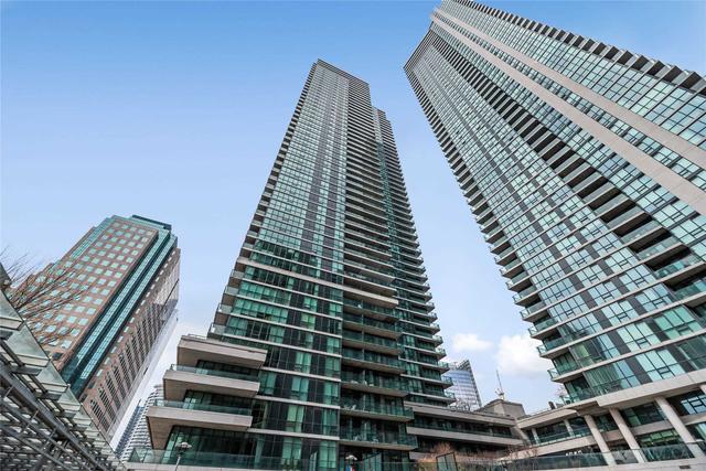 308 - 18 Harbour St, Condo with 1 bedrooms, 1 bathrooms and 0 parking in Toronto ON | Image 5