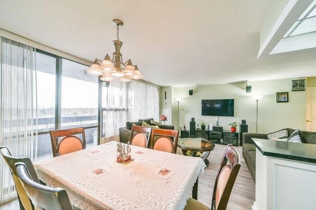710 - 11 Wincott Dr, Condo with 3 bedrooms, 2 bathrooms and 1 parking in Toronto ON | Image 9