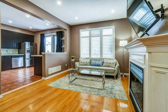 67 Ridgeway Crt, House detached with 3 bedrooms, 3 bathrooms and 3 parking in Vaughan ON | Image 28
