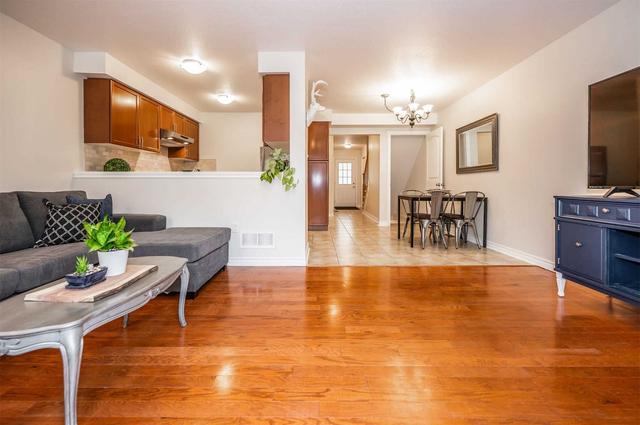 45 - 535 Margaret St, Townhouse with 3 bedrooms, 2 bathrooms and 2 parking in Cambridge ON | Image 8