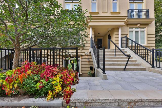 7 - 98 Carr St S, Townhouse with 1 bedrooms, 1 bathrooms and 1 parking in Toronto ON | Image 1