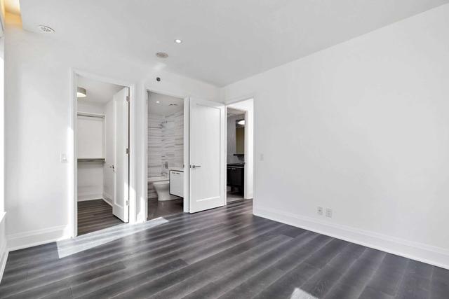 th 11 - 1074 Bay St, Townhouse with 3 bedrooms, 4 bathrooms and 2 parking in Toronto ON | Image 10