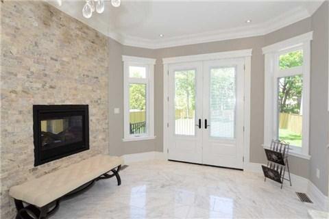 70 Yorkview Dr, House detached with 4 bedrooms, 6 bathrooms and 4 parking in Toronto ON | Image 7