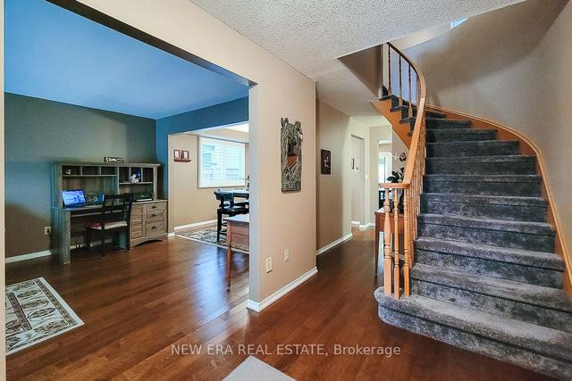 78 Bastille St, House detached with 3 bedrooms, 5 bathrooms and 3 parking in Hamilton ON | Image 3