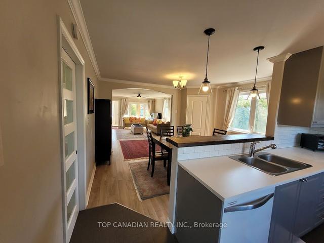 27012 Kennedy Rd, House detached with 2 bedrooms, 1 bathrooms and 3 parking in Georgina ON | Image 19