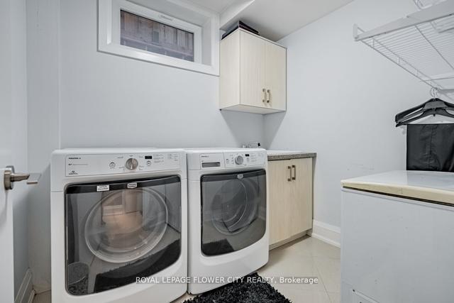 1878b Keele St, House semidetached with 3 bedrooms, 4 bathrooms and 4 parking in Toronto ON | Image 28