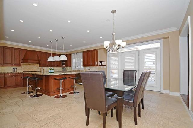 2484 Rideau Dr, House detached with 4 bedrooms, 4 bathrooms and 4 parking in Oakville ON | Image 14