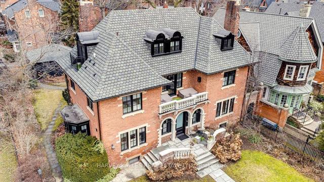 62 Maple Ave, House detached with 5 bedrooms, 8 bathrooms and 4 parking in Toronto ON | Image 1