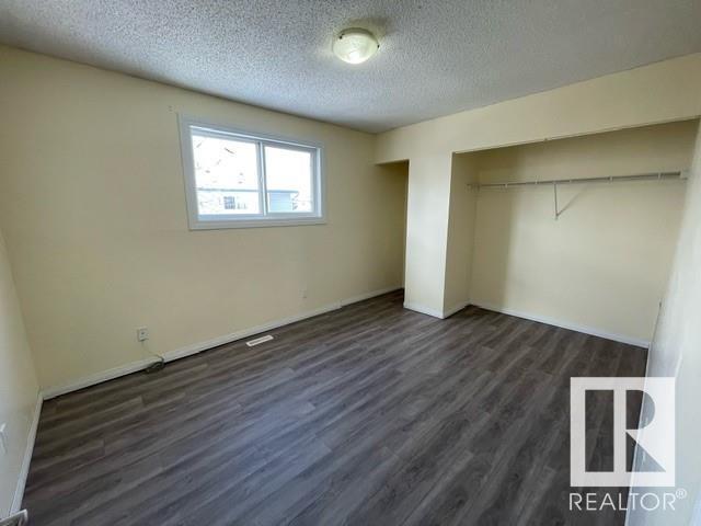 1430 Lakewood Rd Nw, House attached with 3 bedrooms, 1 bathrooms and 1 parking in Edmonton AB | Image 7
