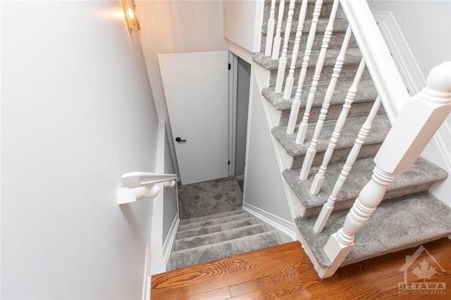 6228 Arbourwood Drive, Townhouse with 3 bedrooms, 3 bathrooms and 3 parking in Ottawa ON | Image 21