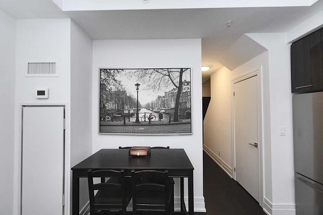 th-104 - 90 Niagara St S, Townhouse with 2 bedrooms, 2 bathrooms and 1 parking in Toronto ON | Image 33