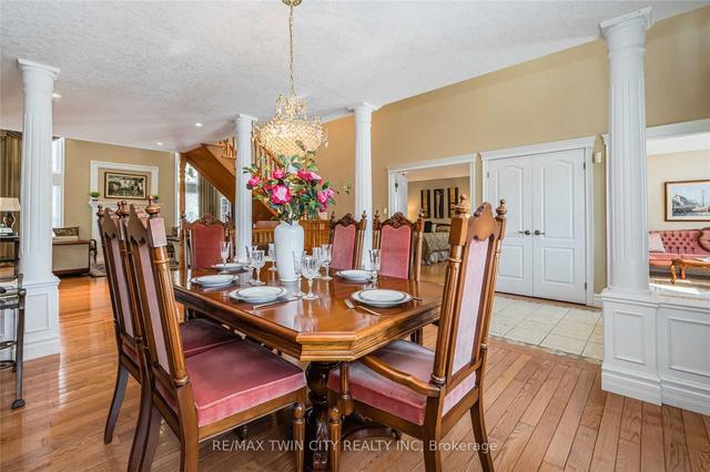 514 Lexington Cres, House detached with 5 bedrooms, 5 bathrooms and 11 parking in Waterloo ON | Image 2
