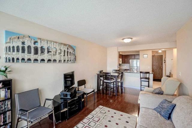410 - 4889 Kimbermount Ave, Condo with 1 bedrooms, 1 bathrooms and 1 parking in Mississauga ON | Image 3