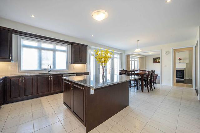 15 Astrantia Way, House detached with 4 bedrooms, 5 bathrooms and 6 parking in Brampton ON | Image 23