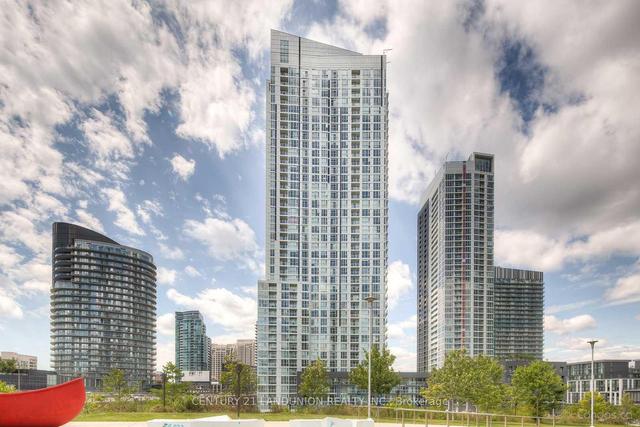 2708 - 75 Queens Wharf Rd, Condo with 1 bedrooms, 1 bathrooms and 0 parking in Toronto ON | Image 1