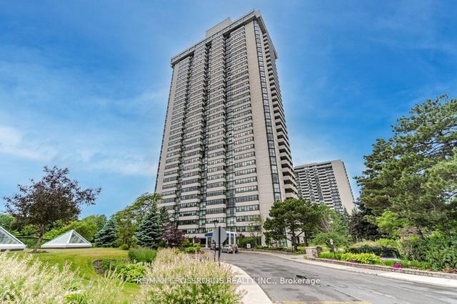 905 - 3303 Don Mills Rd, Condo with 2 bedrooms, 2 bathrooms and 2 parking in Toronto ON | Image 1