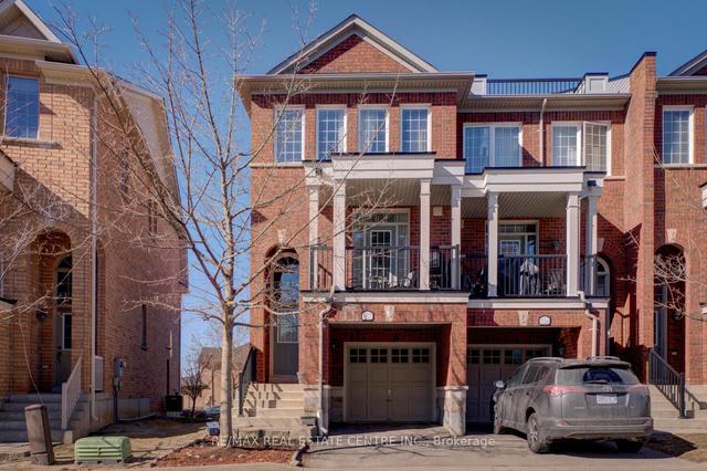 7112 Triumph Lane, Townhouse with 3 bedrooms, 3 bathrooms and 2 parking in Mississauga ON | Image 1