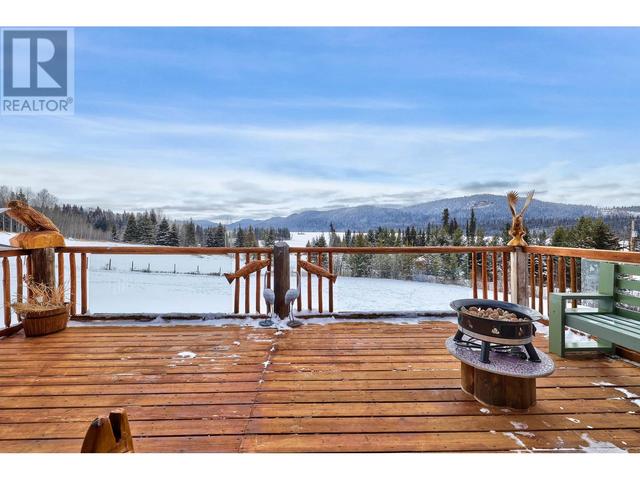 7527 Mccarthy Road, House detached with 3 bedrooms, 3 bathrooms and null parking in Cariboo L BC | Image 33