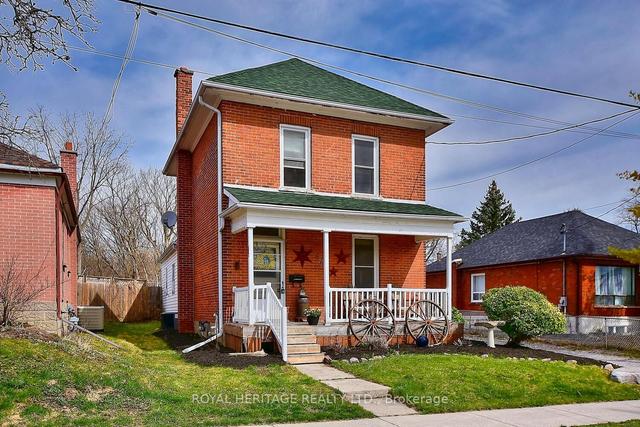 670 Frank St W, House detached with 3 bedrooms, 2 bathrooms and 6 parking in Peterborough ON | Image 12