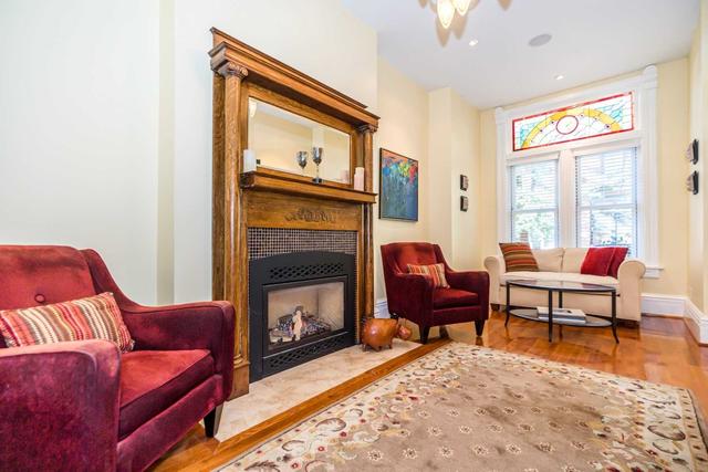 21 Laurier Ave, House attached with 3 bedrooms, 2 bathrooms and 0 parking in Toronto ON | Image 27