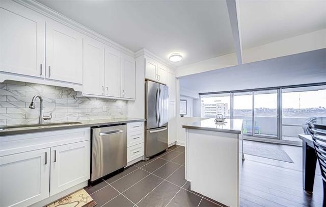 1805 - 250 Scarlett Rd, Condo with 2 bedrooms, 2 bathrooms and 1 parking in Toronto ON | Image 18