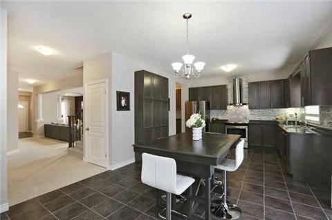 29 Alden St, House detached with 4 bedrooms, 3 bathrooms and 4 parking in Hamilton ON | Image 5