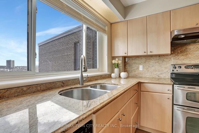 5n - 26 Wentworth Ave, Condo with 2 bedrooms, 2 bathrooms and 1 parking in Cambridge ON | Image 2