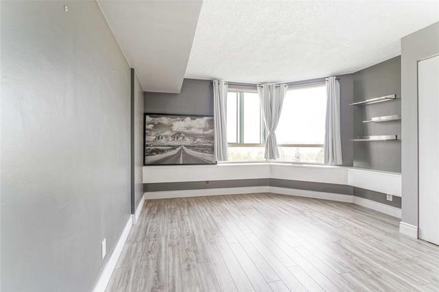 502 - 61 Markbrook Lane, Condo with 2 bedrooms, 2 bathrooms and 1 parking in Toronto ON | Image 9