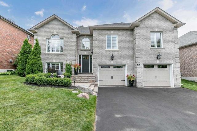 32 Grouse Glen, House detached with 3 bedrooms, 3 bathrooms and 6 parking in Barrie ON | Image 1