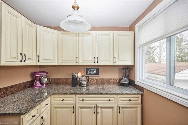 36 Oakmeadow Pl, House semidetached with 2 bedrooms, 2 bathrooms and 2 parking in St. Catharines ON | Image 15