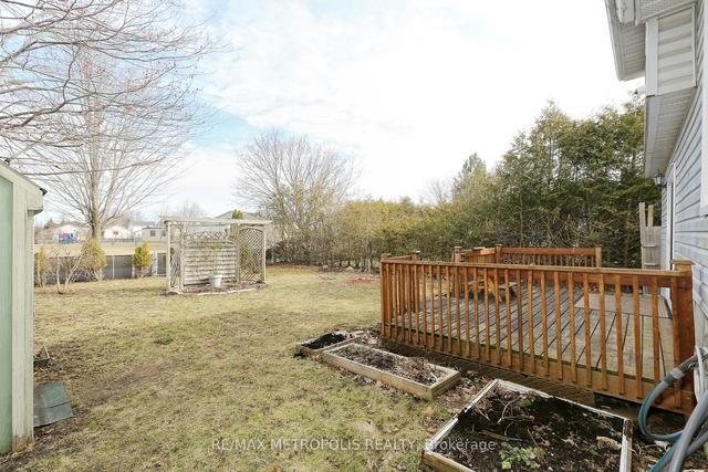 812 Cataraqui Woods Dr, House detached with 3 bedrooms, 3 bathrooms and 3 parking in Kingston ON | Image 22