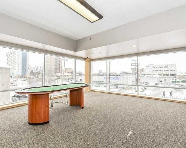 202 - 8 Hickory Rd Rd W, Condo with 3 bedrooms, 2 bathrooms and 1 parking in Waterloo ON | Image 5