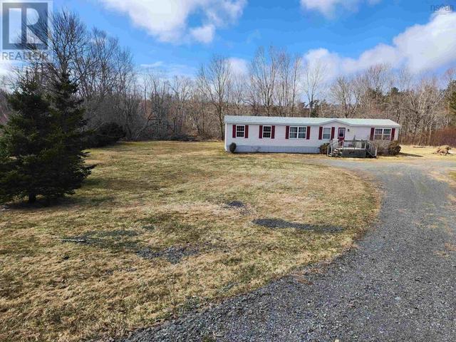 19 Manse Road, House detached with 3 bedrooms, 1 bathrooms and null parking in Pictou, Subd. C NS | Image 3