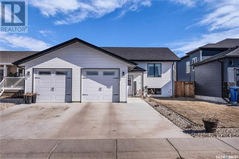 2413 Buhler Avenue, House detached with 5 bedrooms, 3 bathrooms and null parking in North Battleford CY SK | Card Image