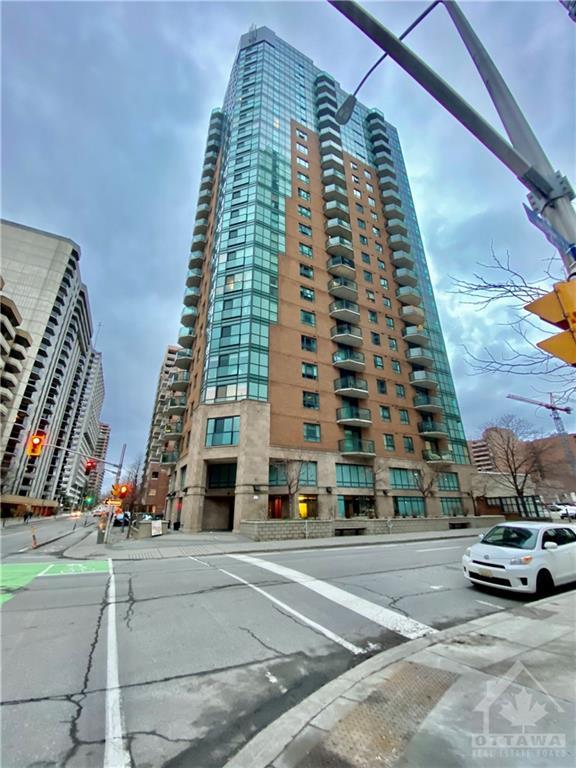 1803 - 445 Laurier Avenue W, Condo with 1 bedrooms, 1 bathrooms and 1 parking in Ottawa ON | Image 2