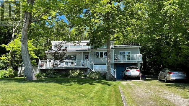 172 Bruce Road 9, House detached with 3 bedrooms, 2 bathrooms and 9 parking in South Bruce Peninsula ON | Card Image