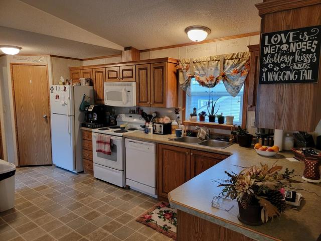 207 4a Street, House detached with 3 bedrooms, 2 bathrooms and 4 parking in Fox Creek AB | Image 22