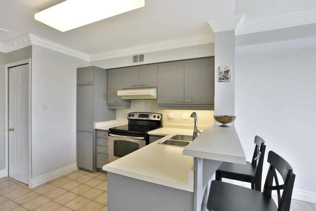404 - 55 Elm Dr W, Condo with 1 bedrooms, 2 bathrooms and 2 parking in Mississauga ON | Image 7