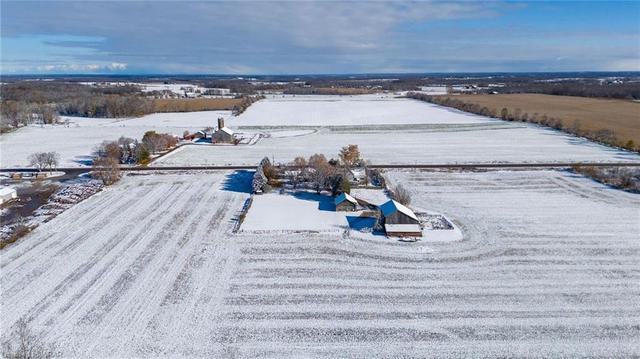 5339 Hwy 9 Highway, Home with 3 bedrooms, 2 bathrooms and null parking in Minto ON | Image 44