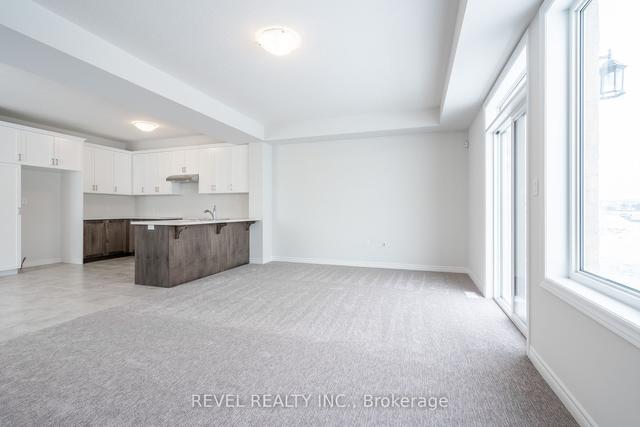 29 Zoe Lane, House attached with 3 bedrooms, 3 bathrooms and 3 parking in Hamilton ON | Image 9