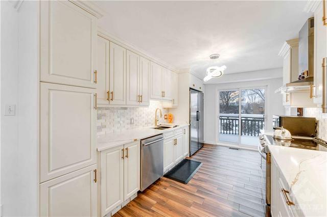 2 Barnaby Private, Townhouse with 3 bedrooms, 2 bathrooms and 2 parking in Ottawa ON | Image 14