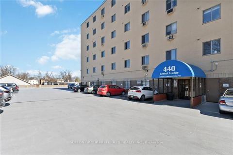 304-440 Central Ave, London, ON, N6B2E5 | Card Image