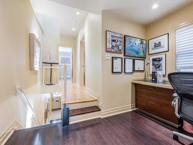 366 Wellesley St E, House attached with 2 bedrooms, 2 bathrooms and 0 parking in Toronto ON | Image 9