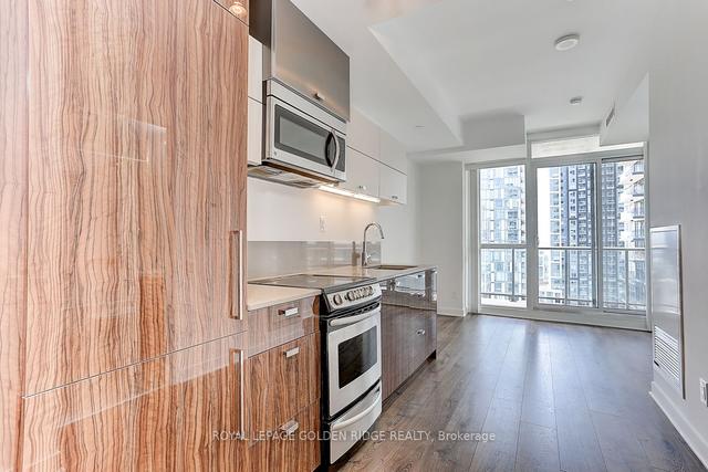 2002 - 290 Adelaide St W, Condo with 1 bedrooms, 1 bathrooms and 0 parking in Toronto ON | Image 36