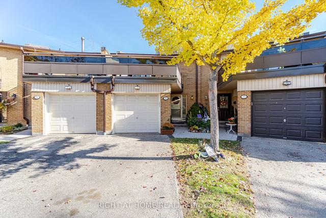72 - 2120 Rathburn Rd E, Townhouse with 3 bedrooms, 4 bathrooms and 2 parking in Mississauga ON | Image 1